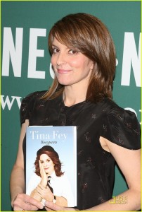 Tina Fey signs copies of "Bossypants"